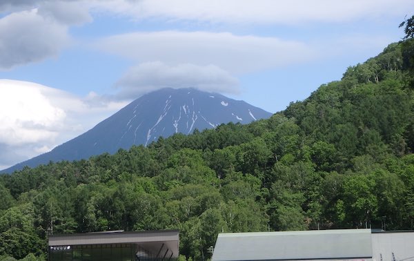 羊蹄山
