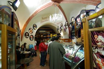 cukrarna 店内