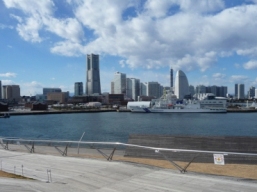 大さん橋よりみなとみらい
