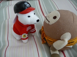 勝利のストラップとしゅんたろう