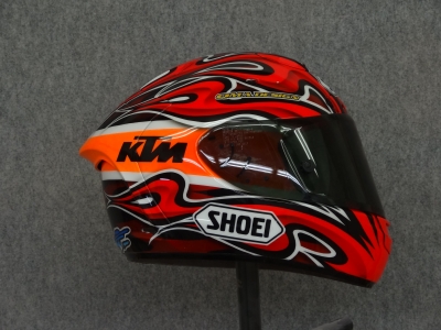 新作ヘルメット（蛍光レッド赤オレンジ橙、KTM、キャンディ赤