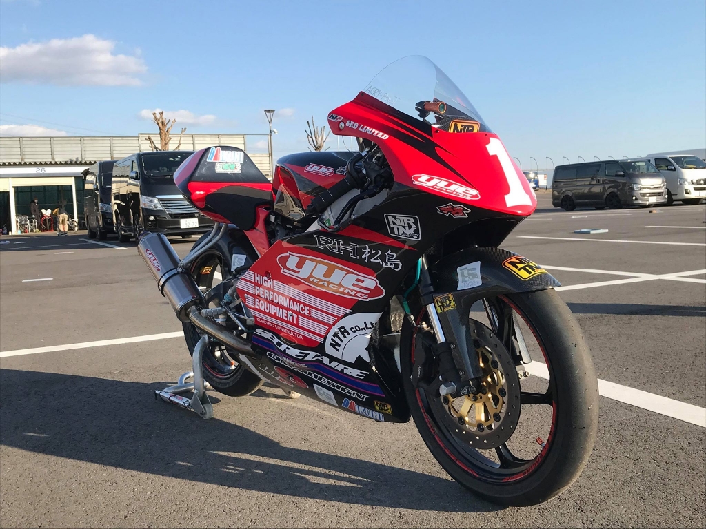 新作オートバイ(赤黒S80、NSF250、RS125) | カスタムペイント 新作オートバイ(赤黒S80、NSF250、RS125) | カスタムペイント