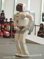 HONDAのロボットASIMO(アシモ)