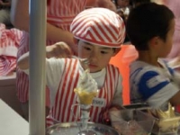 ソフトクリームを作りムーちゃん