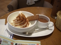 大通店限定のスペシャルソフトクリーム