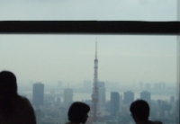 窓からは東京タワー
