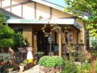 建物もかわいいコメダ珈琲店