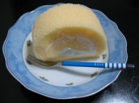 口どけなめらかな「たまごロール」