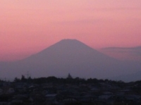 夕暮れの富士山