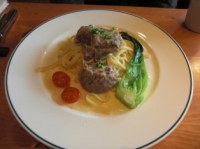 豚ホホ肉のクリーム煮