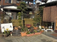 お庭のような用田店