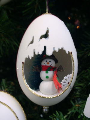 卵を使った飾りEggart06