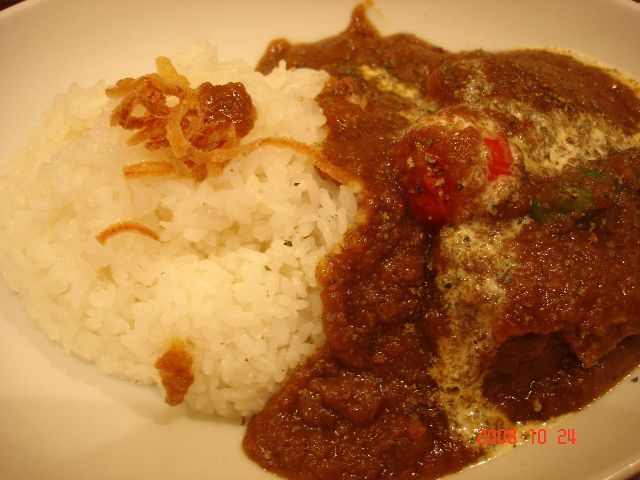 Gokochi 夜の豚カレー
