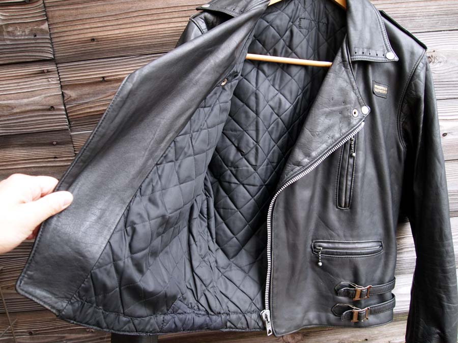 SPEEDMAN LEATHERS LIGHTNING TYPE (38) | New BARKBOX Blog