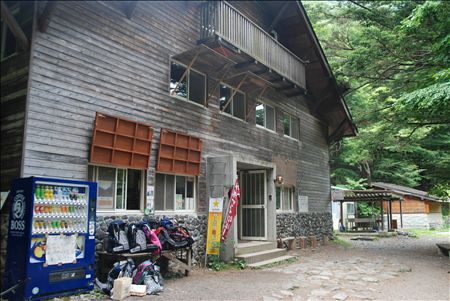 p_097.jpg