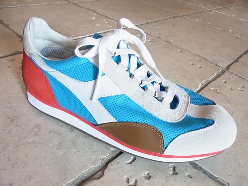 diadora HERITAGE EQUIPE L PERF SW 右.jpg