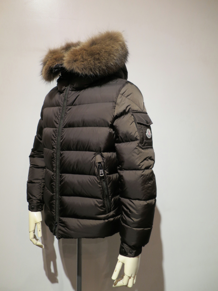 MONCLER BYLON 2.jpg