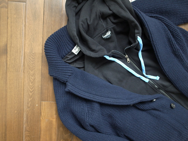 goodlife clothing パーカー ブラック.jpg