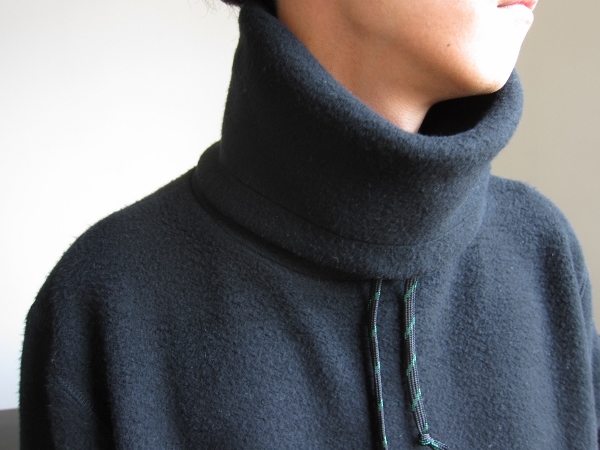 ONES STROKE ワンズストローク MocoLoose turtleneck Sweater black 2.jpg