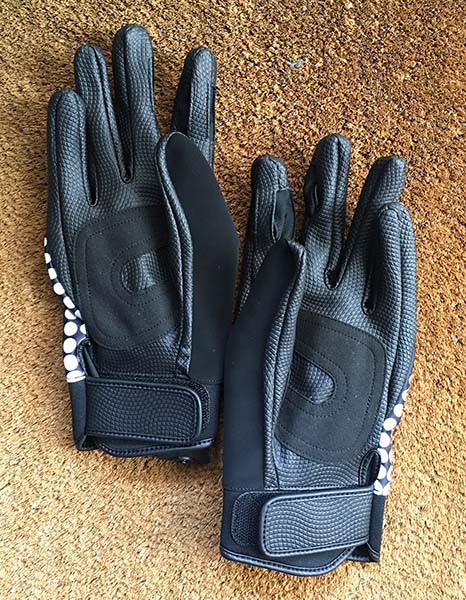 チャリアンドコー smart glove.jpg