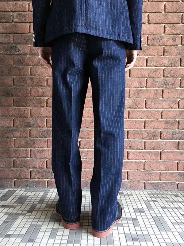 The Stylist Japan 定番ストライプデニムスラックス.jpg