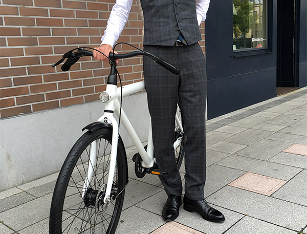 バンムーフ 自転車.jpg