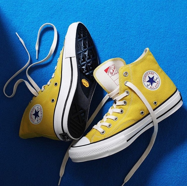 CONVERSE ADDICT Сǥ 2019 HOLIDAY 3.jpg