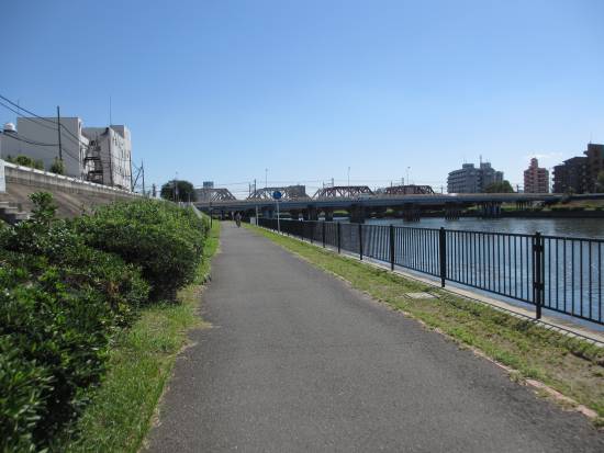 東海道本線の鉄橋