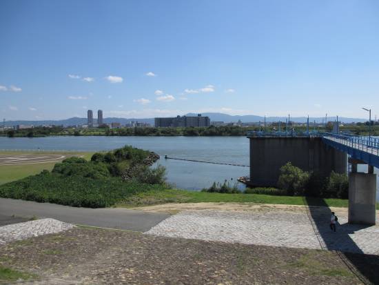 淀川対岸
