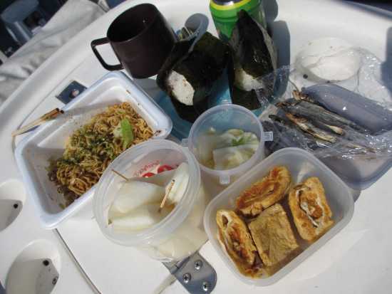 昼食