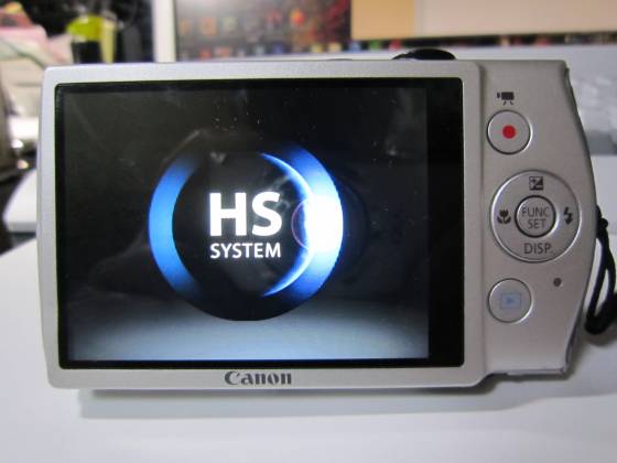 コンパクトデジカメ（Canon IXY 600F）が故障したので、買い替えること 