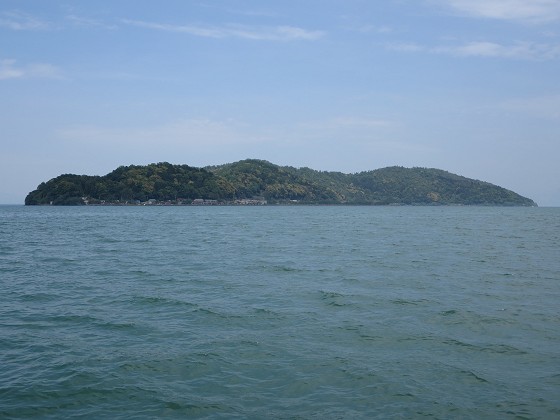 2015-05-14_1233_沖島南端を望む_IMG_3422_rts.JPG