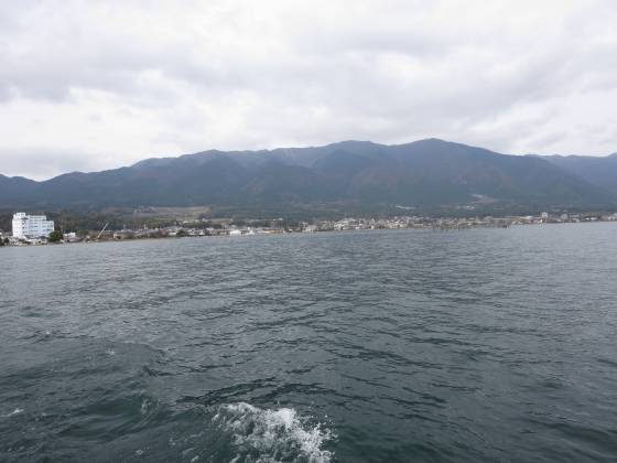 2015-11-21_1018_出港直後の比良の山並み_IMG_6375_s.JPG