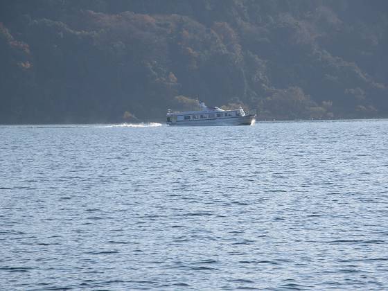 2015-12-12_1420_沖島の通船_IMG_0101_s.JPG