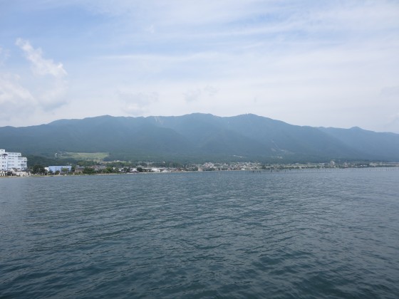 2018-06-22_1030_出港直後の比良の山並み_IMG_1231_s.JPG
