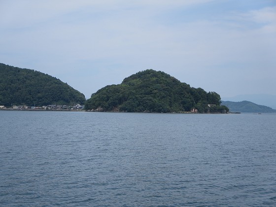 2018-06-22_1344_沖島南端が近づく_IMG_1250_s.JPG
