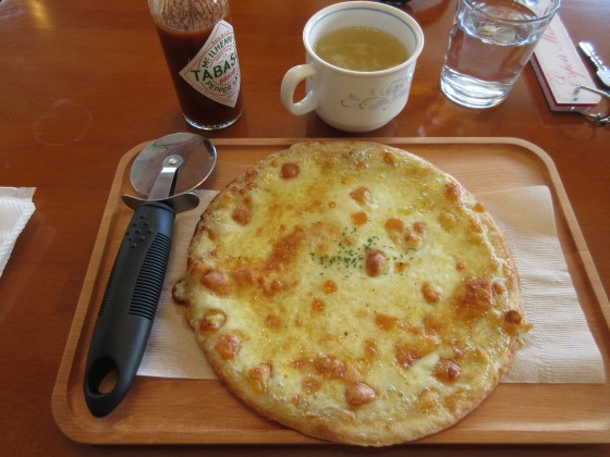 2020-02-02_1212_エスポワールみさわのラウンジで昼食、ピザ_IMG_2256_s.JPG
