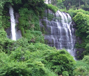 太郎・治郎滝