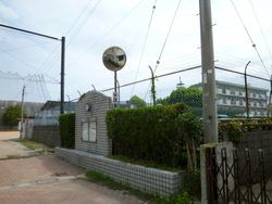 助任小学校