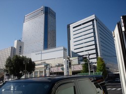 東京