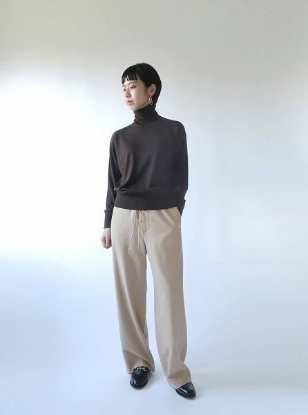 AURALEE SUPER SOFT WOOL FLANNEL SLACKS - スラックス