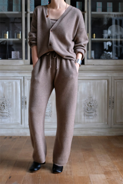 Auralee Baby Cashmere Knit Pants | Natural Brown | Canoe Club