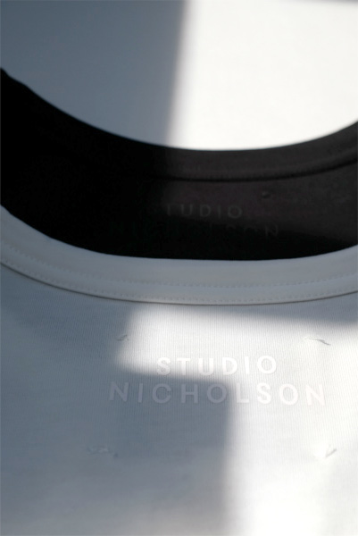 スタジオニコルソン　LEE STUDIO NICHOLSON 