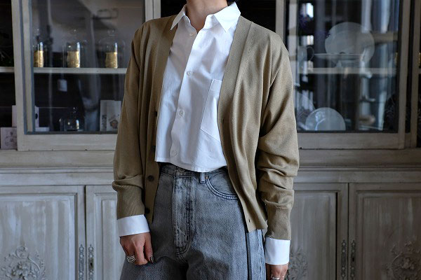 YLEVE ELS GIZA COTTON HIGH NECK 新品タグ付 YLEVE 