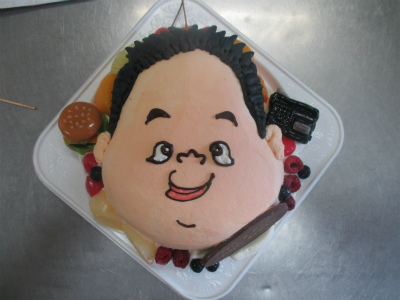 顔型立体ケーキ はりまやblog 似顔絵ケーキ イラストケーキ 立体ケーキなど