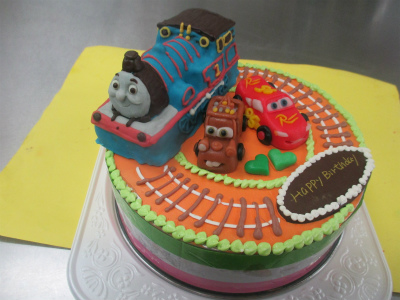 トーマスのケーキ はりまやblog 似顔絵ケーキ イラストケーキ 立体ケーキなど