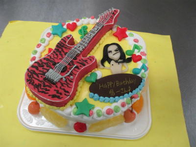 ギターのケーキ はりまやblog 似顔絵ケーキ イラストケーキ 立体ケーキなど