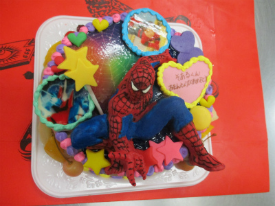 スパイダーマンのケーキ はりまやblog 似顔絵ケーキ イラストケーキ 立体ケーキなど