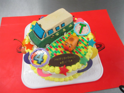 クロネコヤマトの車ケーキ はりまやblog 似顔絵ケーキ イラストケーキ 立体ケーキなど