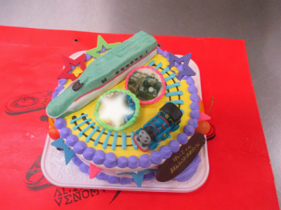 はやぶさの電車ケーキ はりまやblog 似顔絵ケーキ イラストケーキ 立体ケーキなど